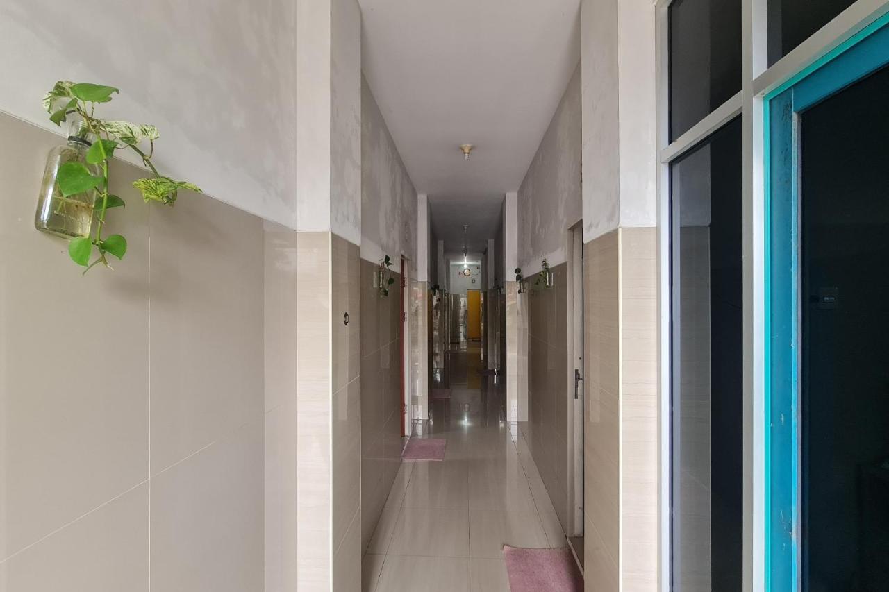 Capital O 93250 Hotel Tirta Kencana 2 Baturaden Banyumas Extérieur photo