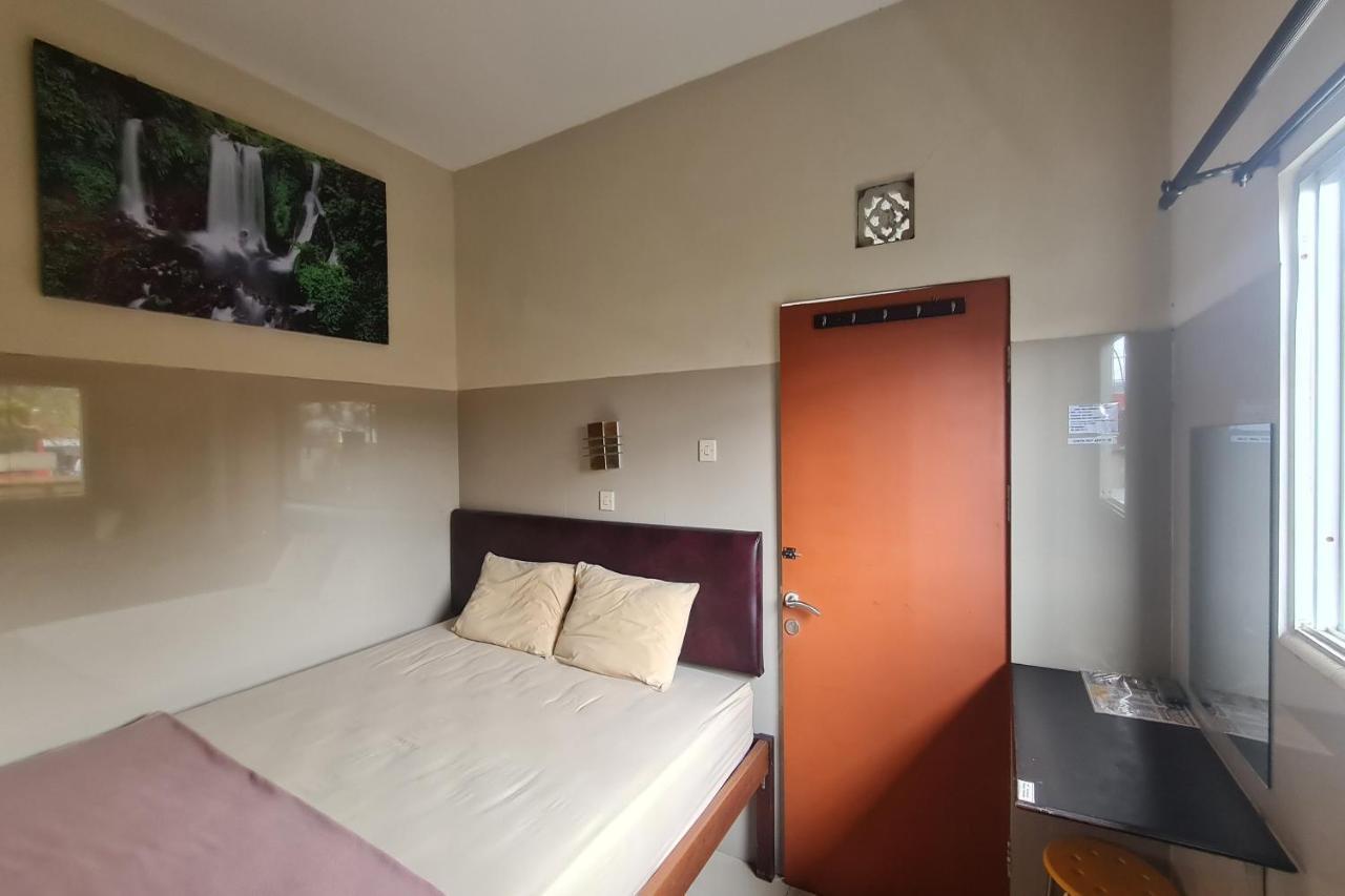 Capital O 93250 Hotel Tirta Kencana 2 Baturaden Banyumas Extérieur photo
