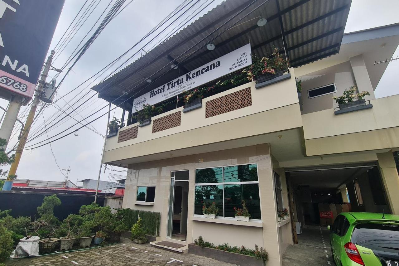Capital O 93250 Hotel Tirta Kencana 2 Baturaden Banyumas Extérieur photo