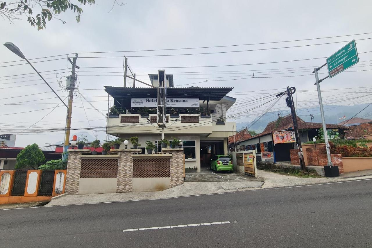 Capital O 93250 Hotel Tirta Kencana 2 Baturaden Banyumas Extérieur photo