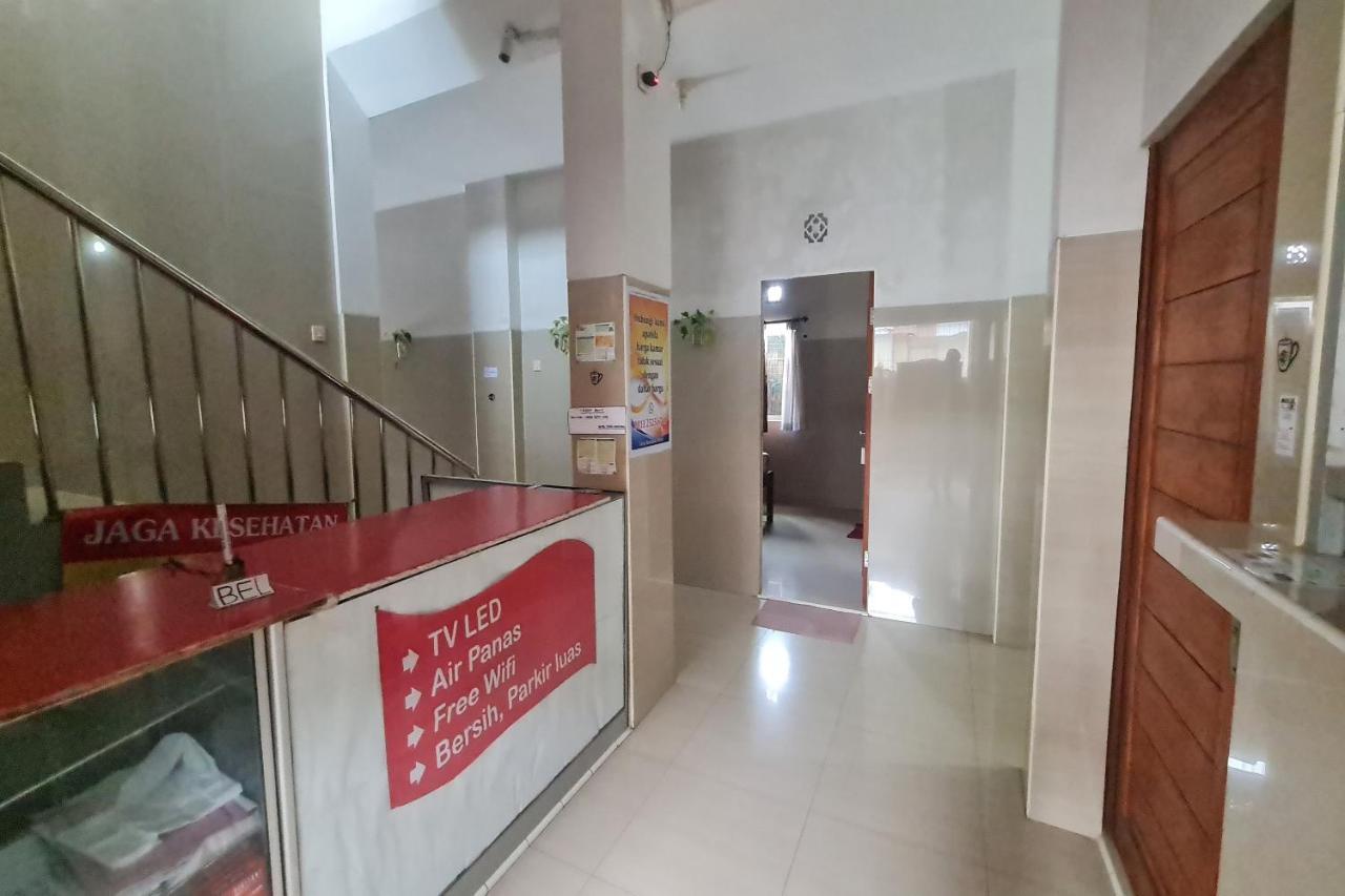 Capital O 93250 Hotel Tirta Kencana 2 Baturaden Banyumas Extérieur photo
